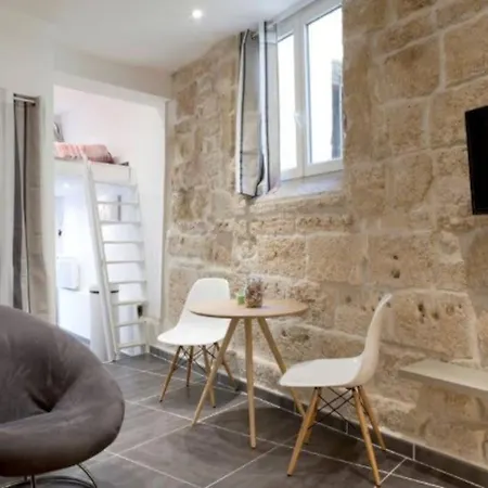 La Courette, Beau Studio, Clim, Centre Historique Daire Montpellier