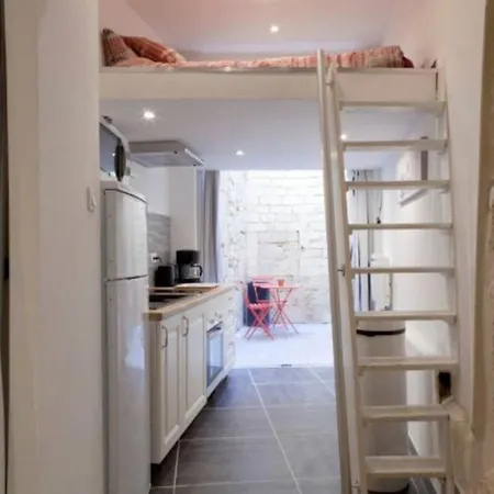 Daire La Courette, Beau Studio, Clim, Centre Historique